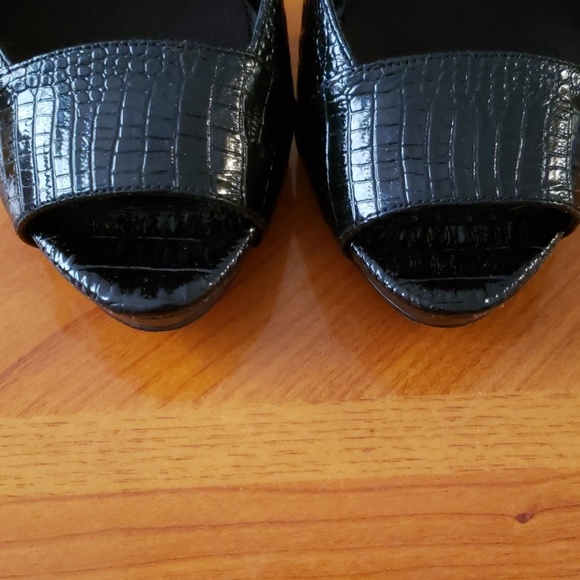 Aldo Shoes - Picture 2 of 5